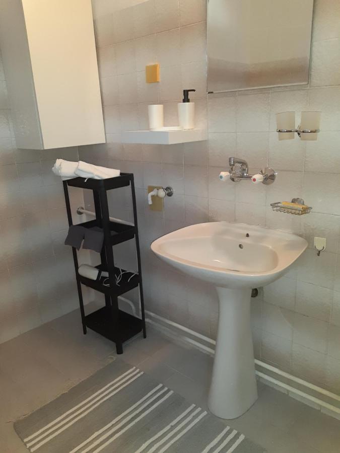 Apartman Ljiljan Ni المظهر الخارجي الصورة